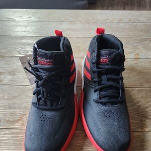 Adidas Youth Boys Black and Red Sneakers 4 wide